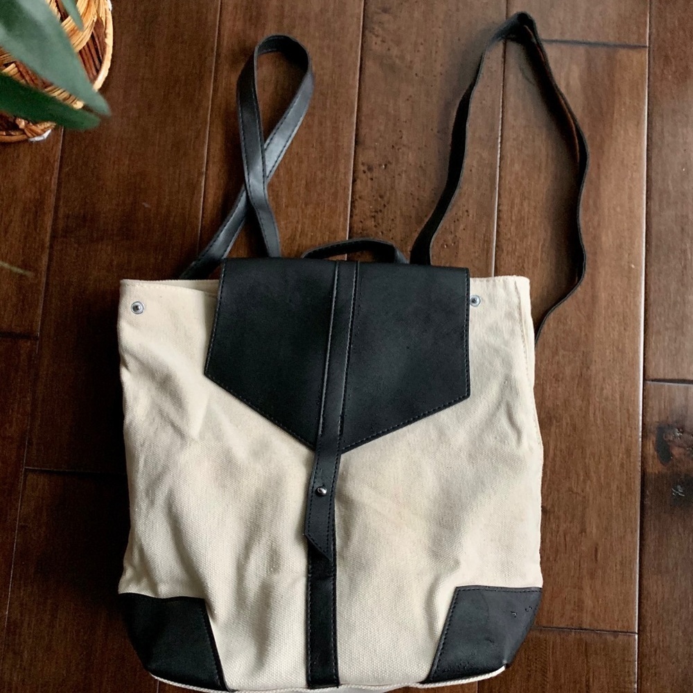 Deux Lux Cream and black leather backpack - Picture 6 of 7